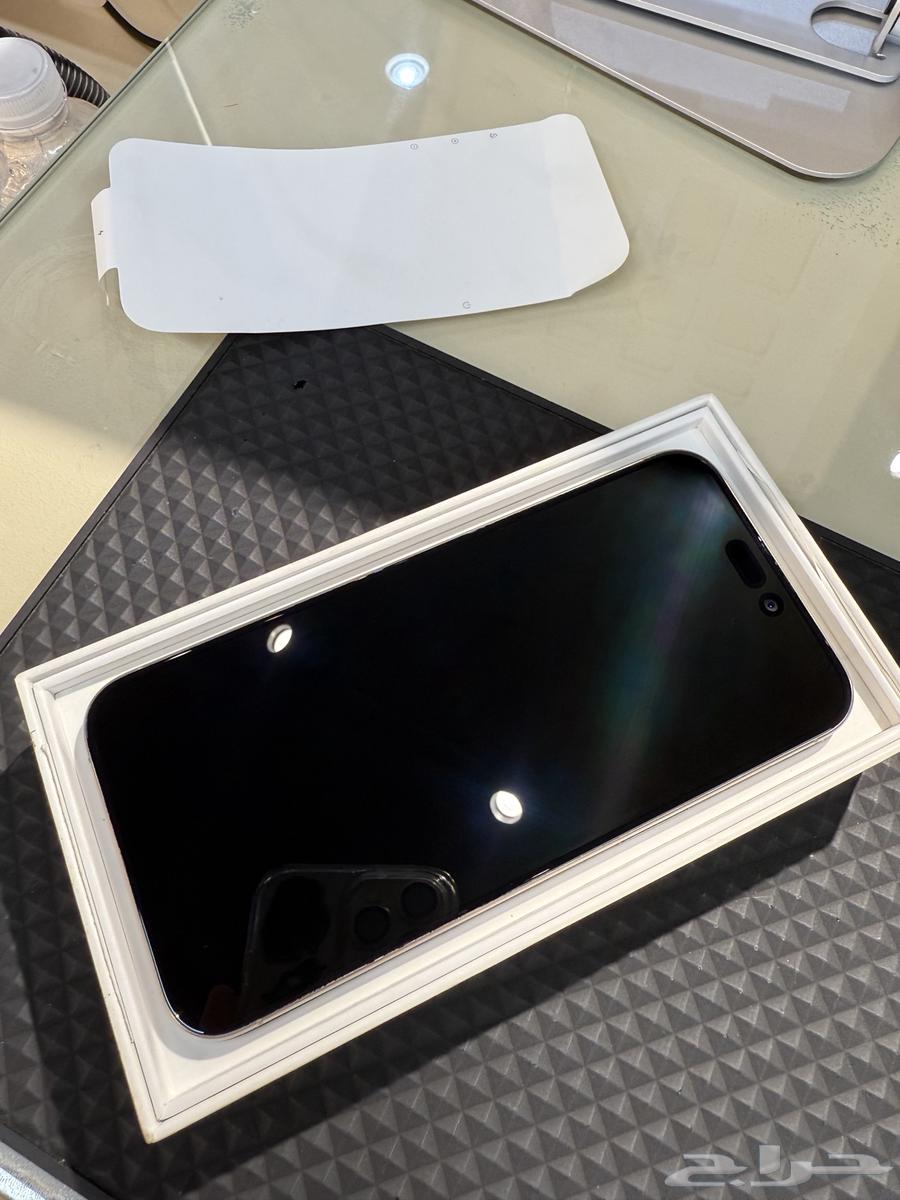 iPhone 15 Pro Max64372741058946112