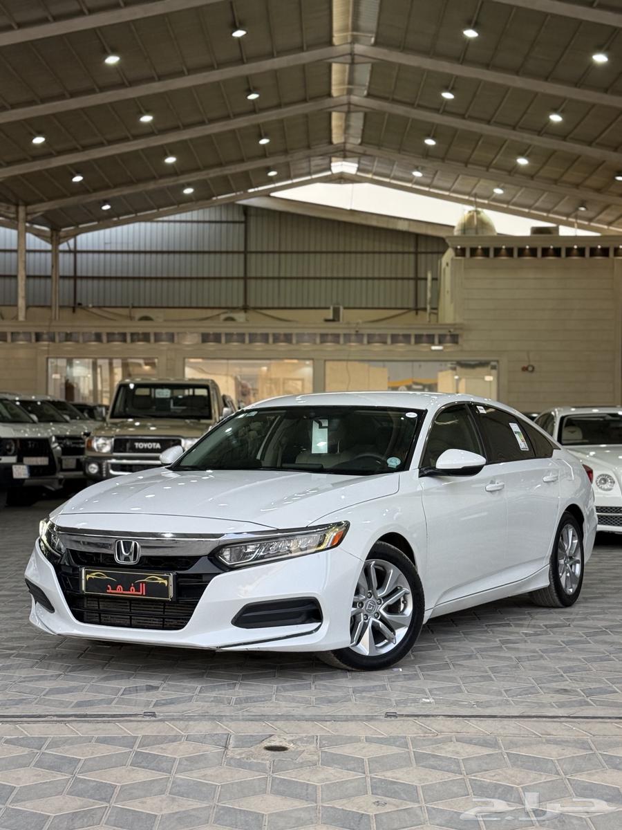 هوندا - اكورد - 2019 - بسعر 54 الف64513043553281110