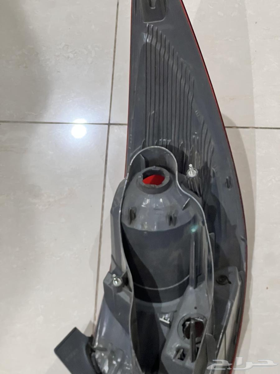 Rear Left Original Accent Trim 2012-2017 Used64513354943363110