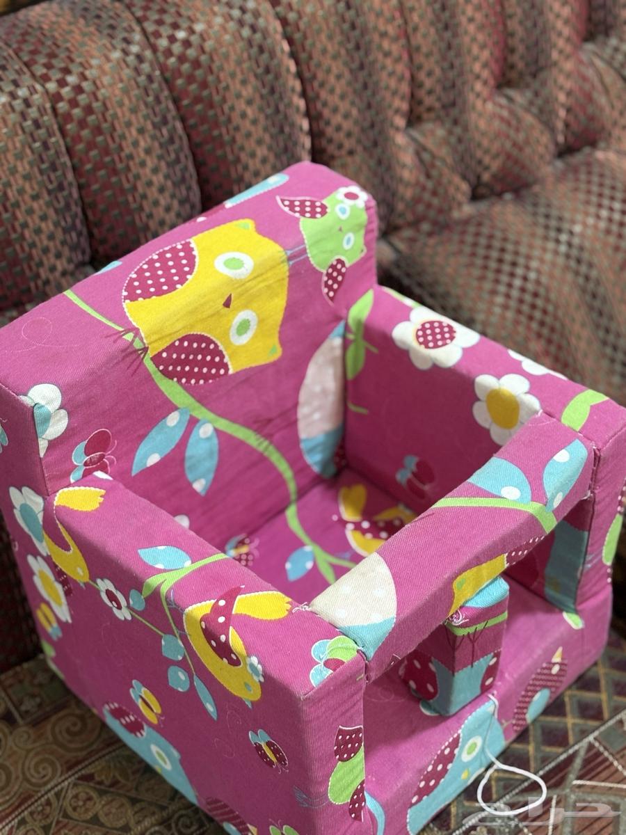 Various children's items64375798250498110