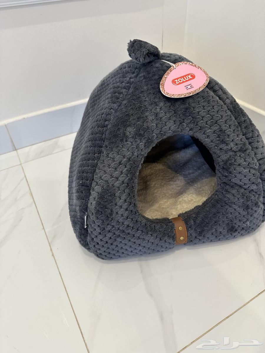بيت للقطط جديد 30 ريال فقط64367610576003111
