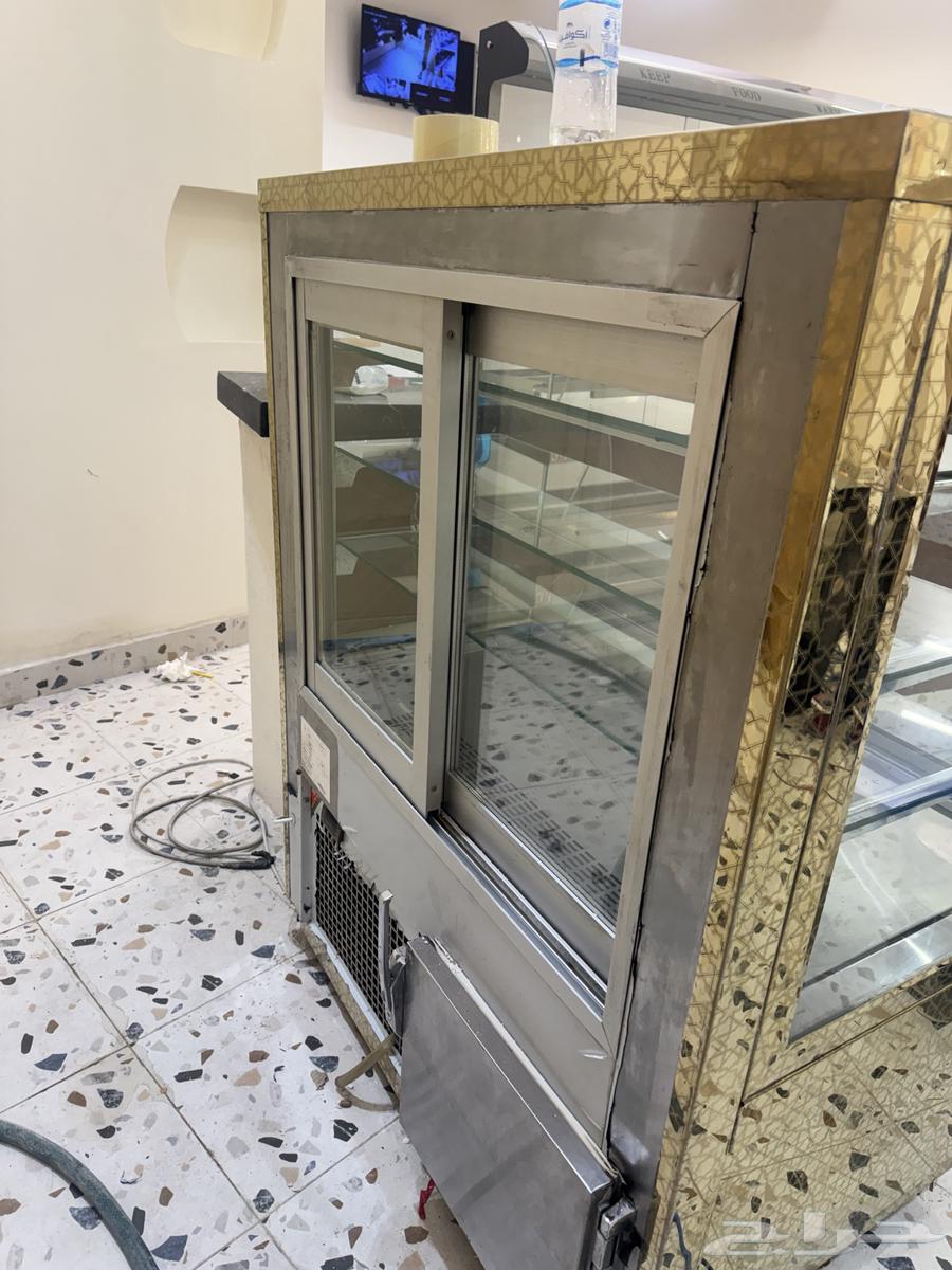 Refrigerator for sale, lightly used64363502600705111