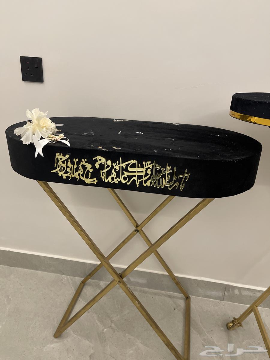 طاولات للبيع64374876516610112