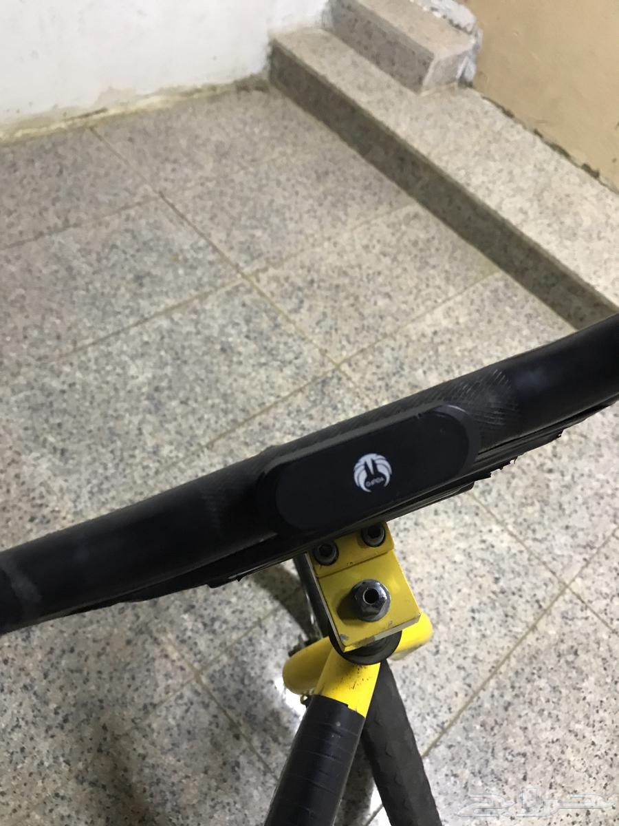 سيكل كوبرا مقاس 20 اصفر حطيت ماسك جوال للي يحتاجه64374230126593112