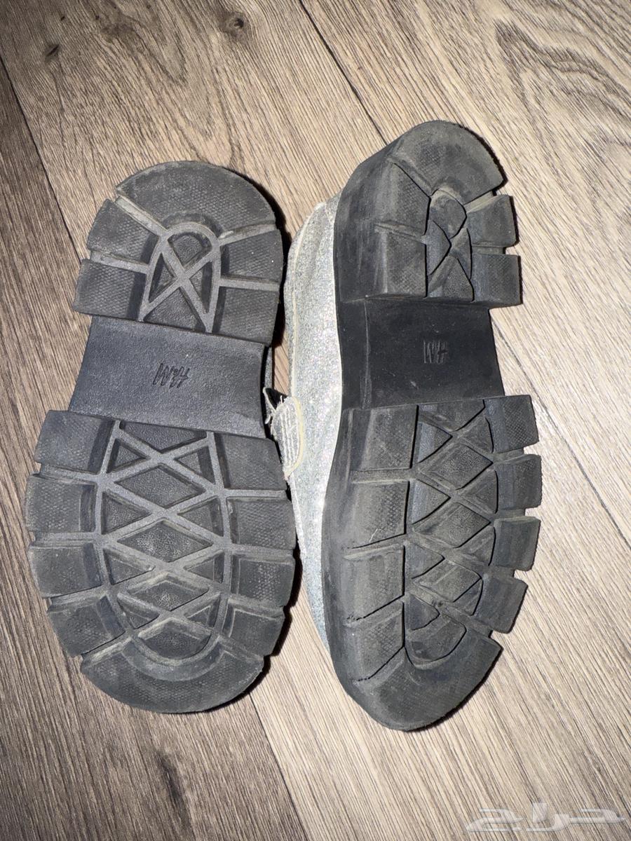 حذاء بنات مقاس 27 من H M - نظيف64371833164546112