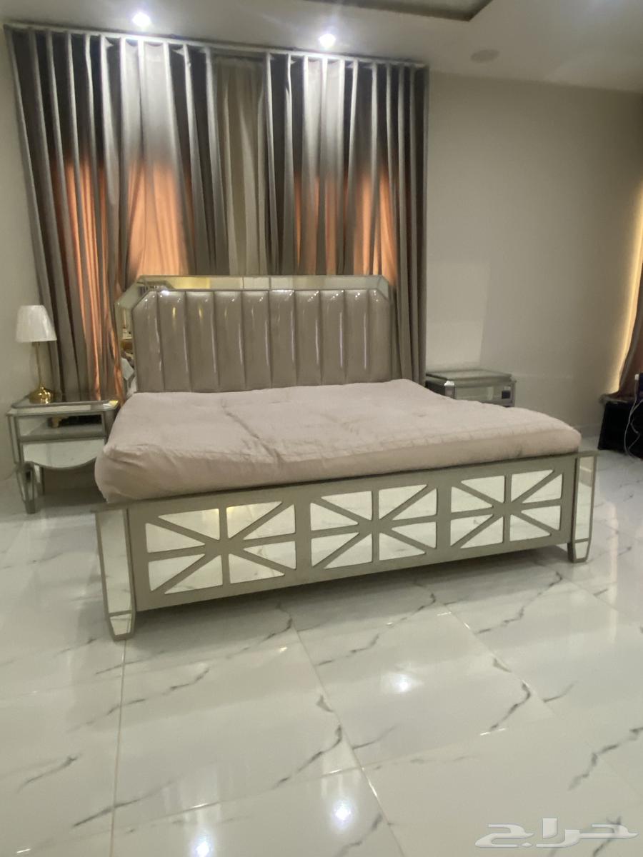 غرفة نوم من افضل انواع الخشب64366967562498114