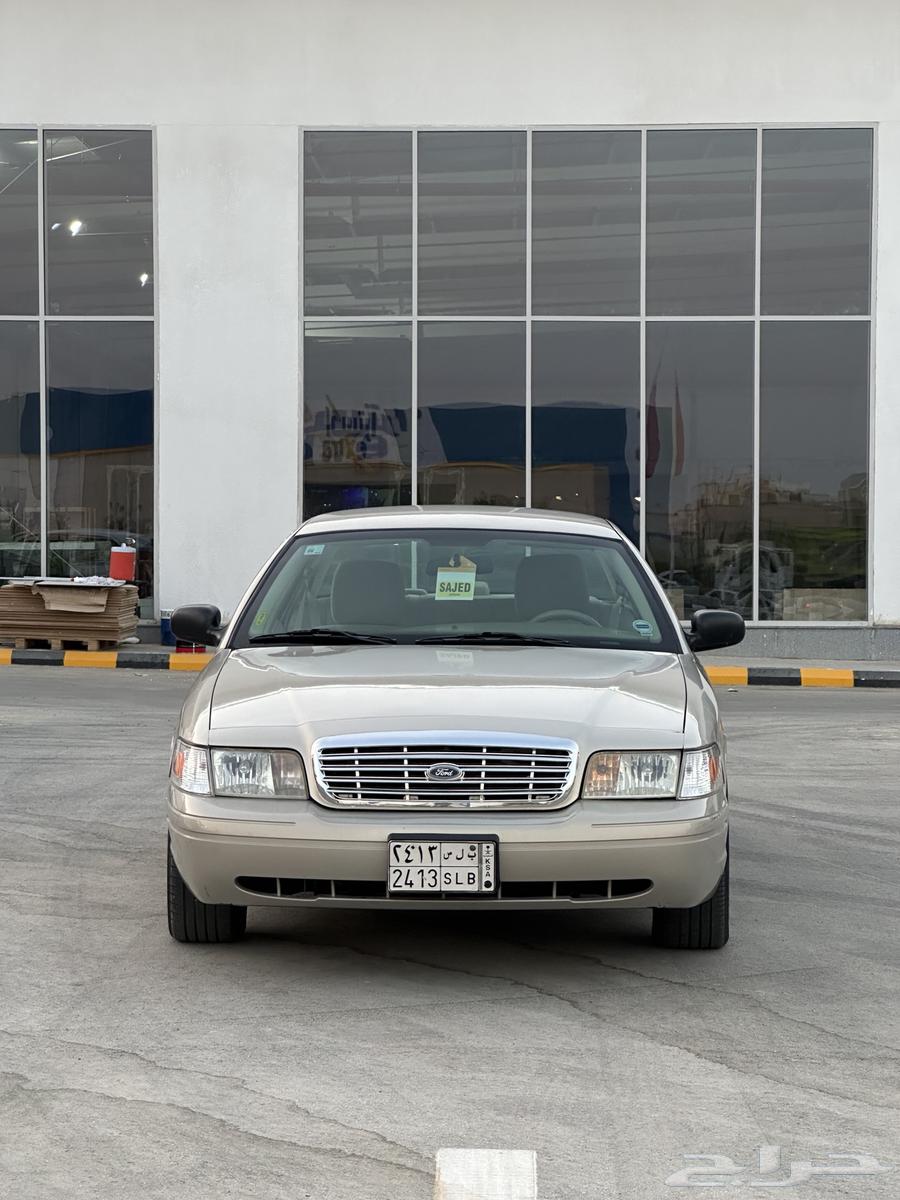 فورد فكتوريا بوليسي 2011 نظيف جدا64512964555267110