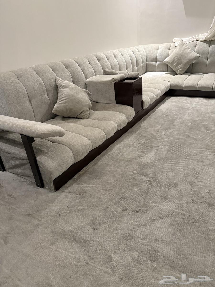 New ground floor majlis and marble tables64363368433923112