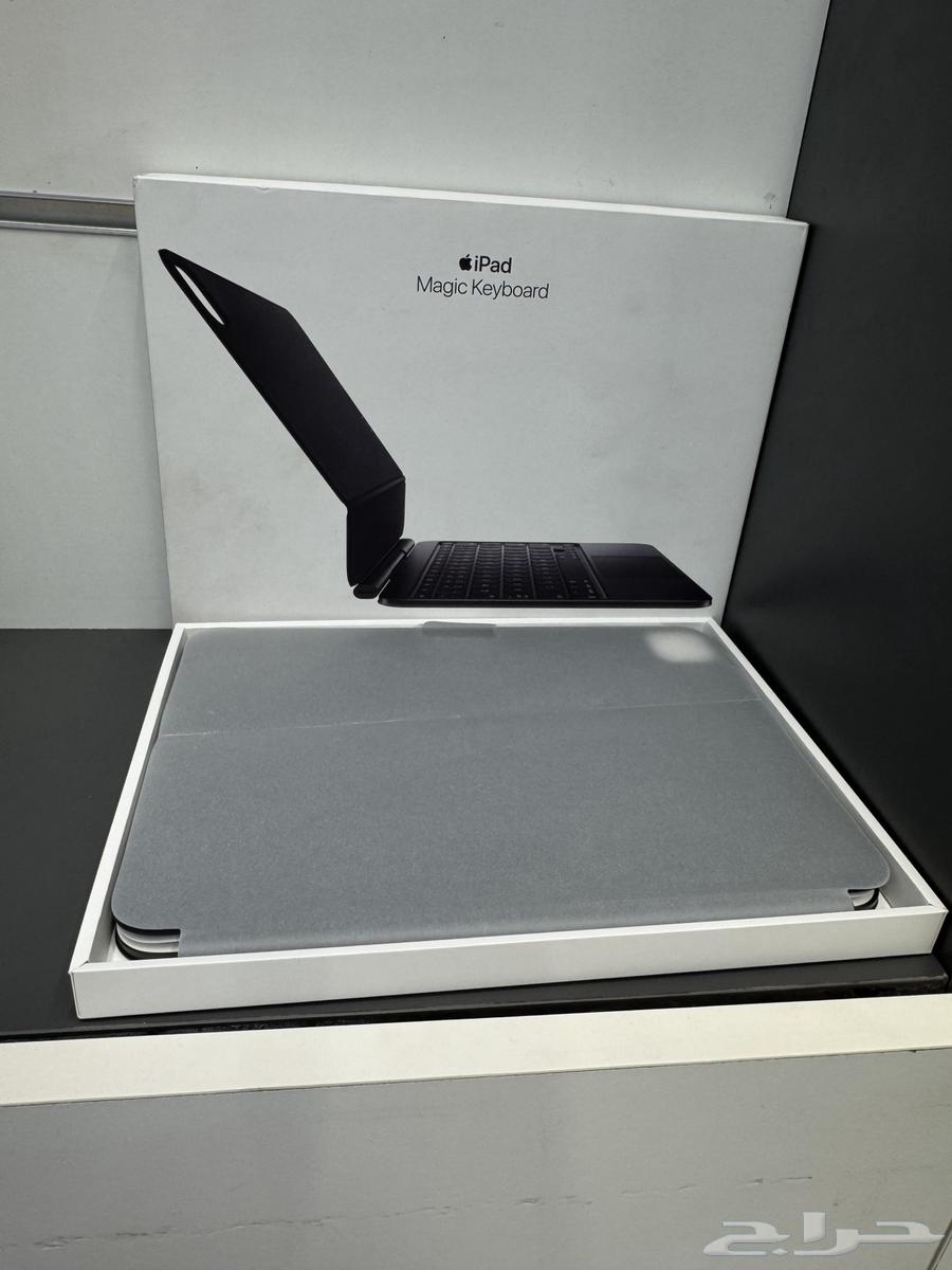 11-inch Magic Keyboard for iPad Pro 2024, Like New, 85064261346205441114