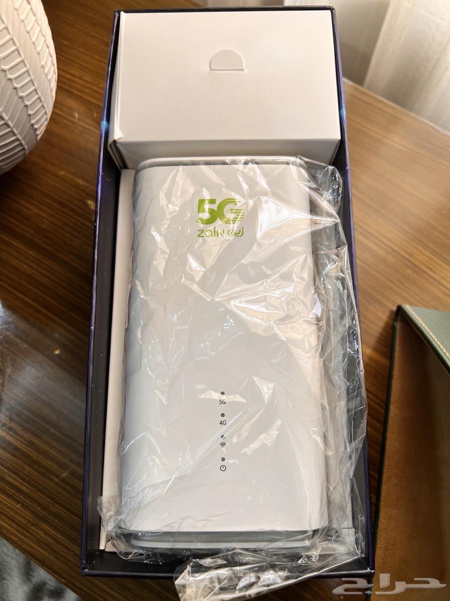 5G Router for Sale, Almost New, Works on All Networks64365923801090111