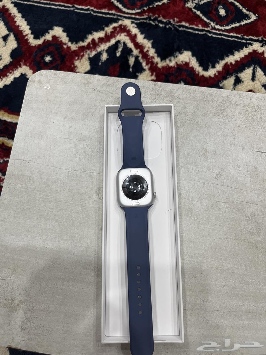 ساعه ابل الجيل 1064374451711235111