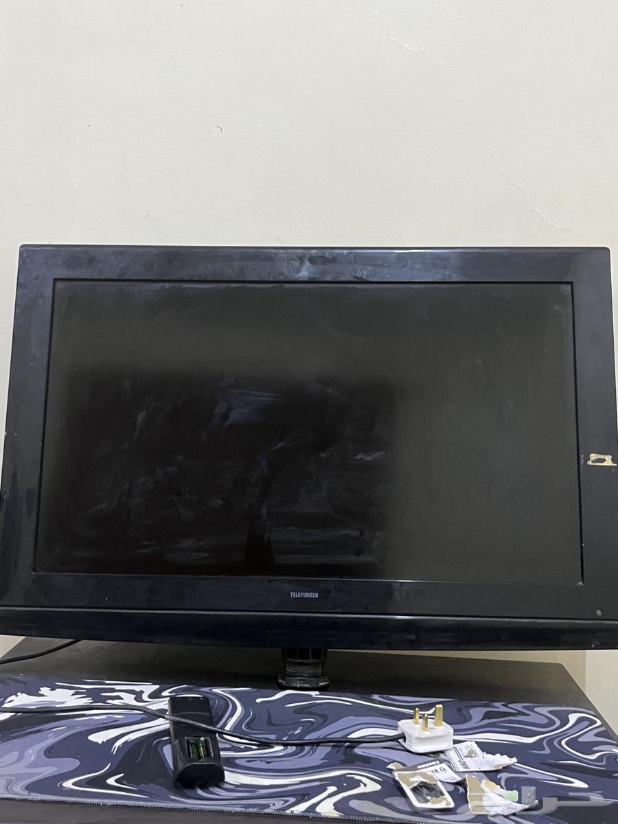 An old and strong TV, price reached 14064365983048321111