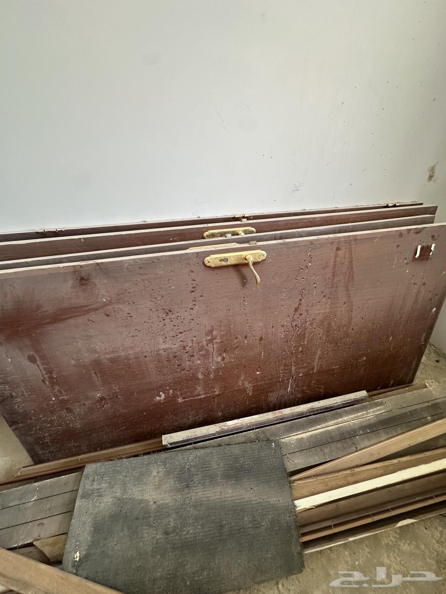 أبواب خشب قديمه نظيفه للبيع64365776646146111