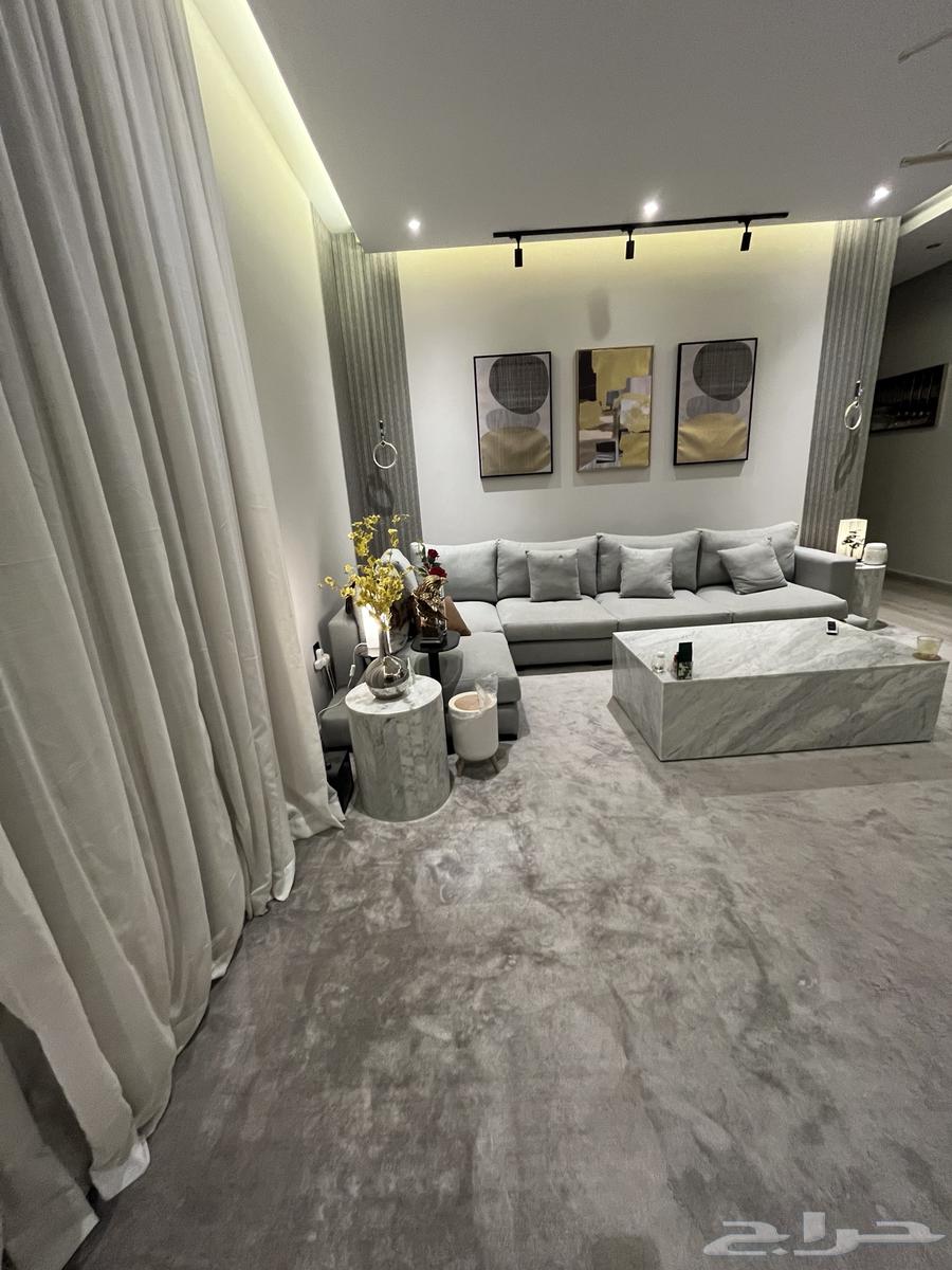 Modern corner sofa with tables64373282676994110