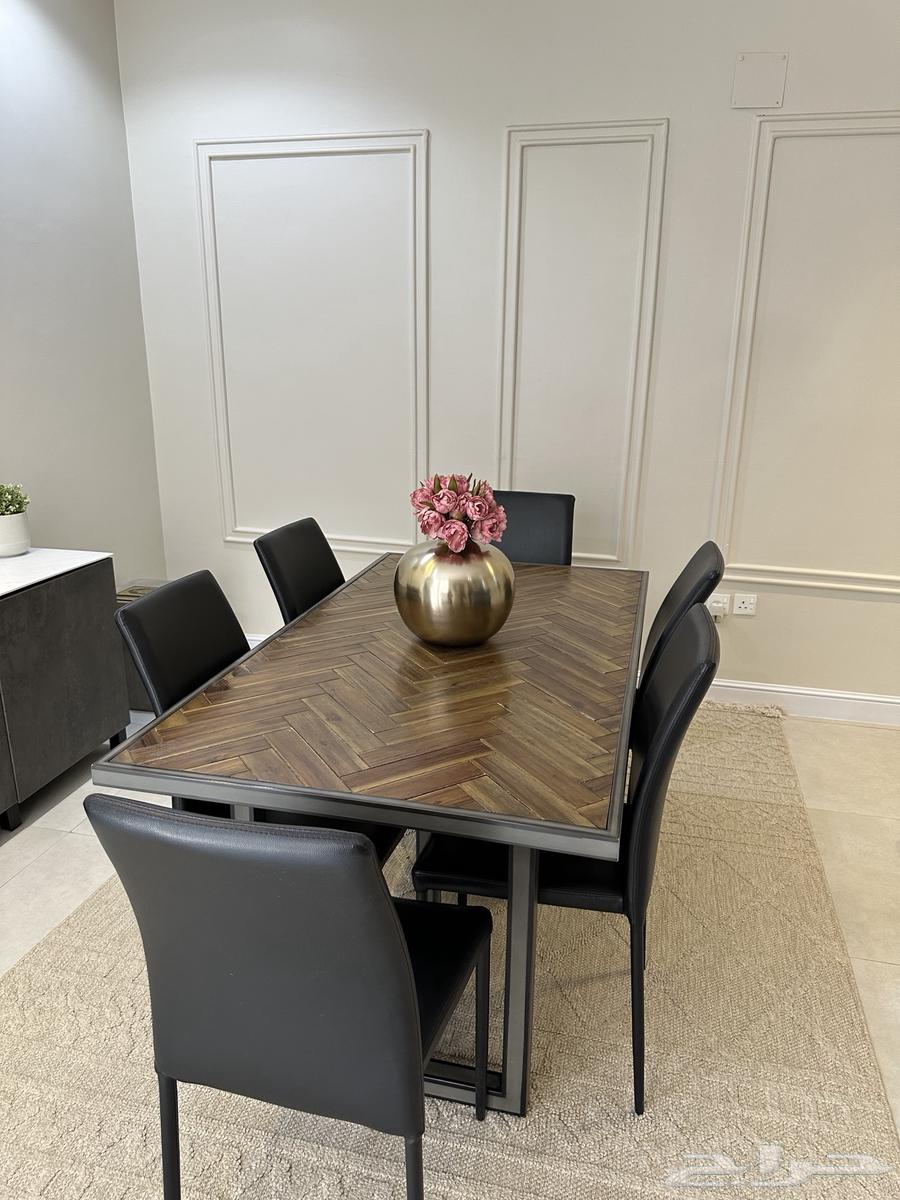 طاولة طعام فاخرة مع الكراسي64369557343747111