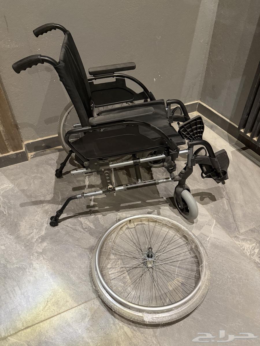 كرسي متحرك طبي صناعه اسبانية64375513199619110