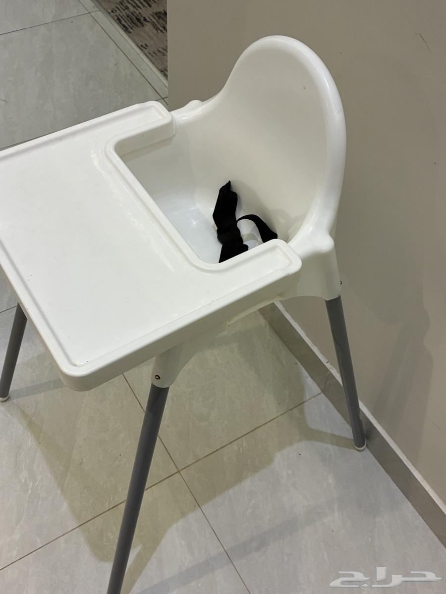 كرسي طعام للاطفال وطاوله وكرسين64368571899778111