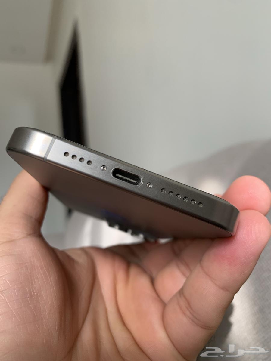 ايفون 15 pro max مساحة 256 جيجا بطارية 9864370148501506114