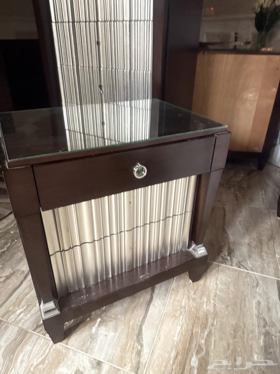 Comedienne and insertion and buffet and release64371511637889110