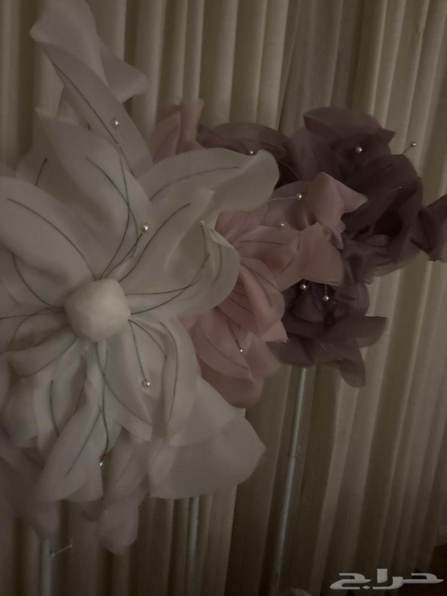 ورده اصطناعيه للزينه او للمناسبات و الحفلات64363951312513113