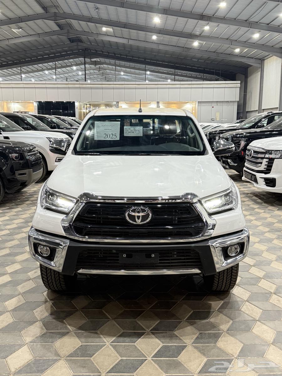 هايلوكس مديل 2025 فل كامل بطاقه جمرك سعر 127000شامل الضريبه64511339606146111