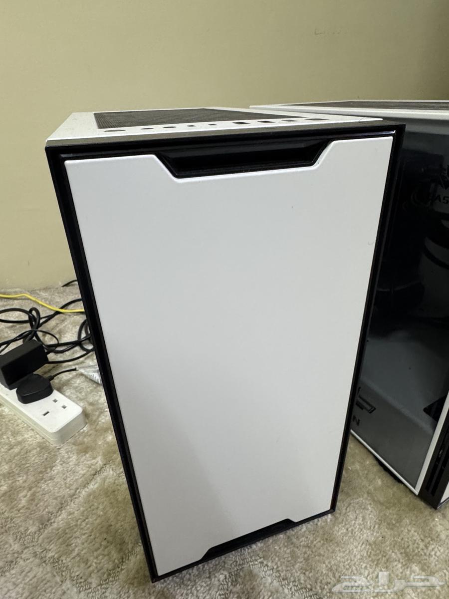 Gaming Computer with Little Use64372653362307111