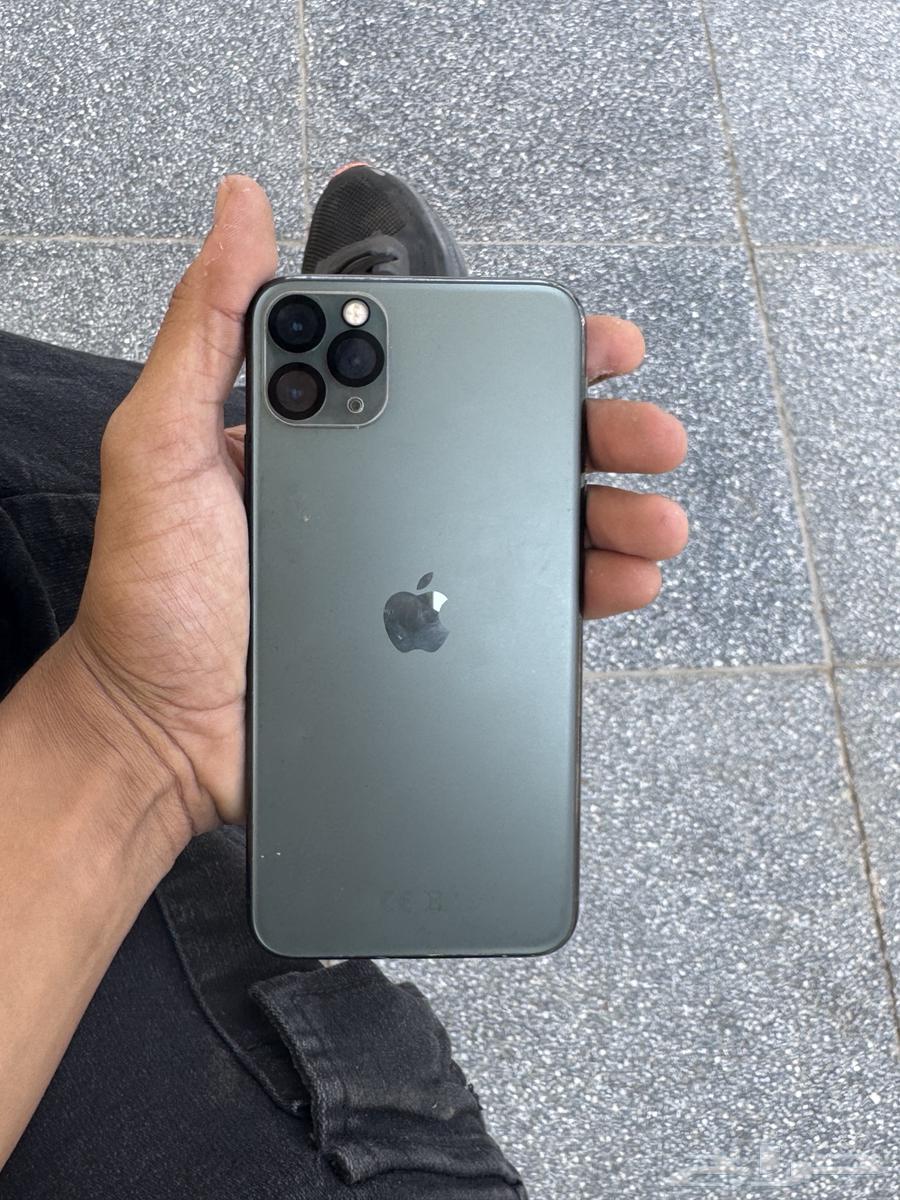 ايفون 11 برو ماكس 256 قيقا64365732409347111