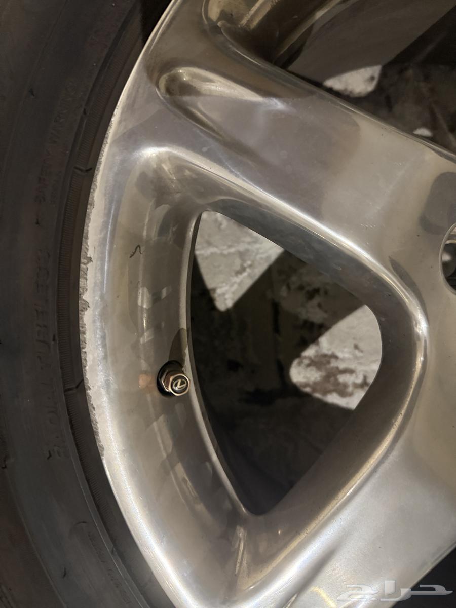 للبيع جنوط التيربو حق لكزس GS300 من98-2005 نظيفين64520389177474111