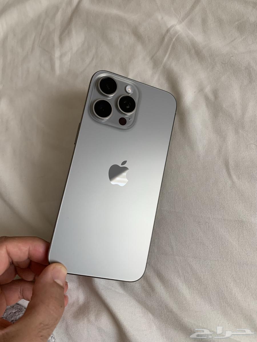 ايفون 15 pro max مساحة 256 جيجا بطارية 9864370148501506110