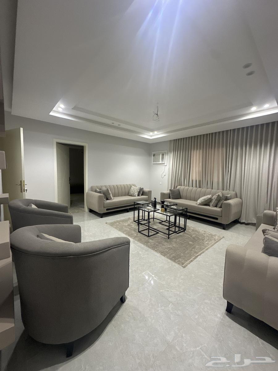 I have a men's majlis and a women's majlis64370827619203110