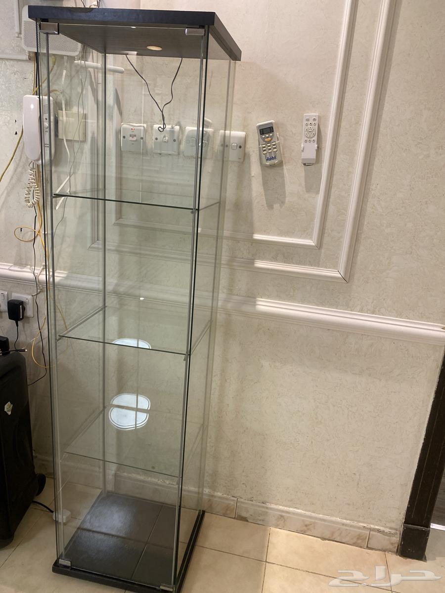 دولاب زجاجي من ايكيا64367755470466111