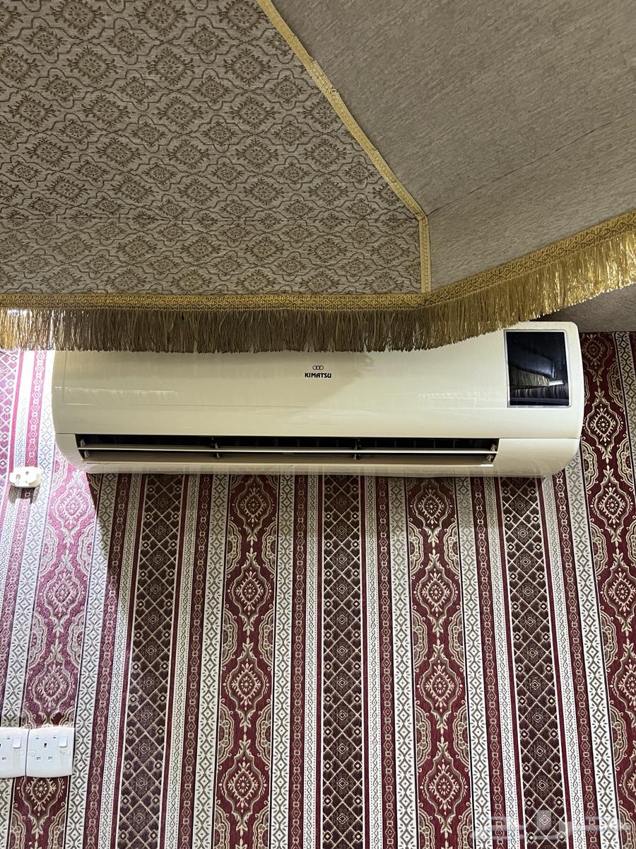 للبيع عدد 2 مكيف سبلت كوماتسو 24 وحدة64365247446787110