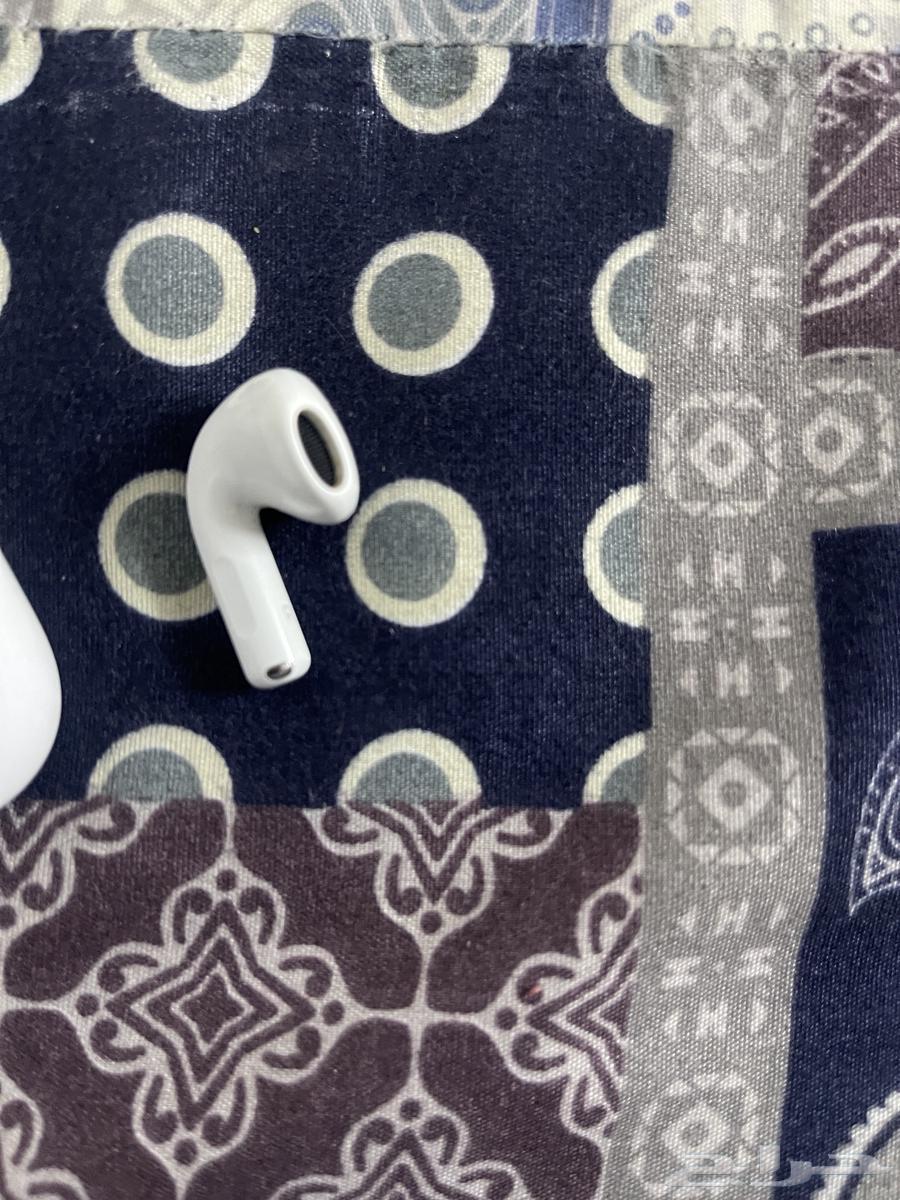 إيربودز 4 مع خاصية العزل النشط والتأمين64372536103811113