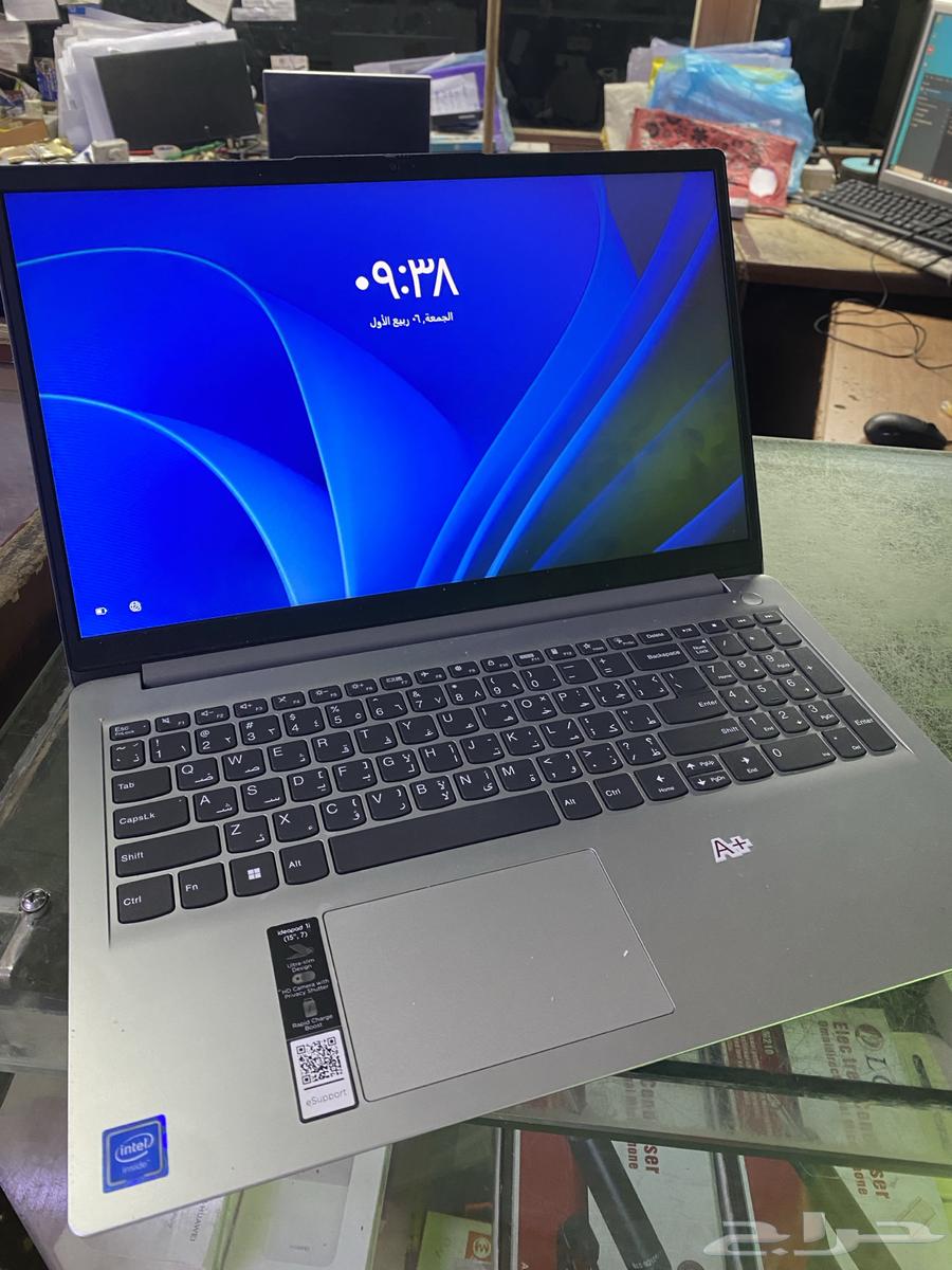 لابتوب نظيف جدا   استعمال شهر فقط ينفع ل الجامعه او التقنيه64375438004866110