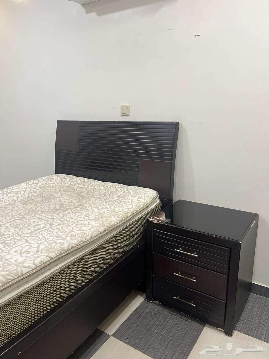 اثاث غرفة نوم64366982407938114