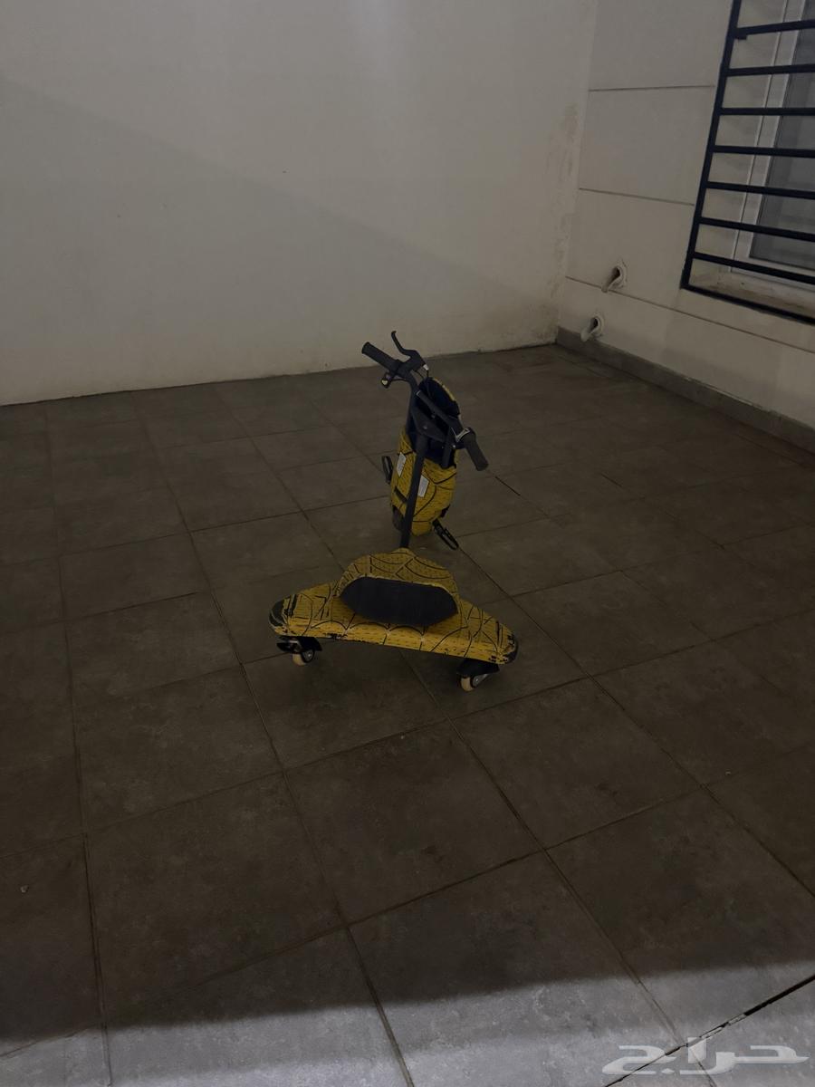 Tiger drift scooter, bought for 500, has 40064366717563777110