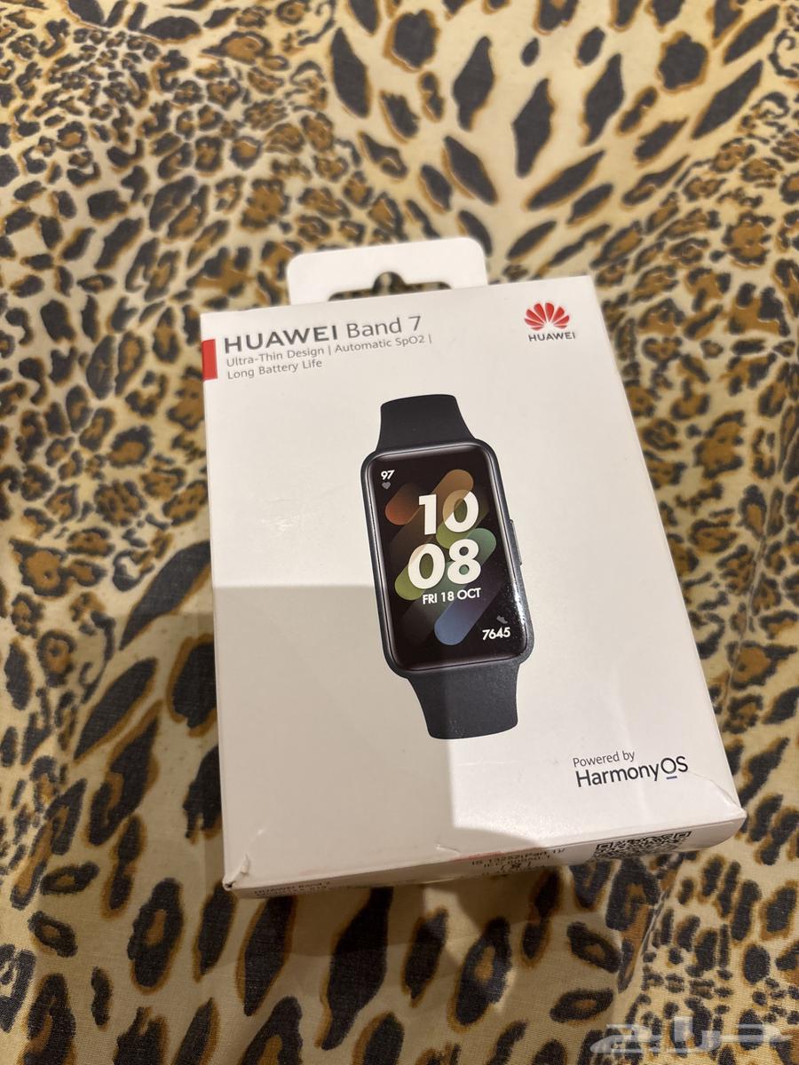 ساعة هواوي باند 7 مع شاحن جديده ونظيفه64373950016259113