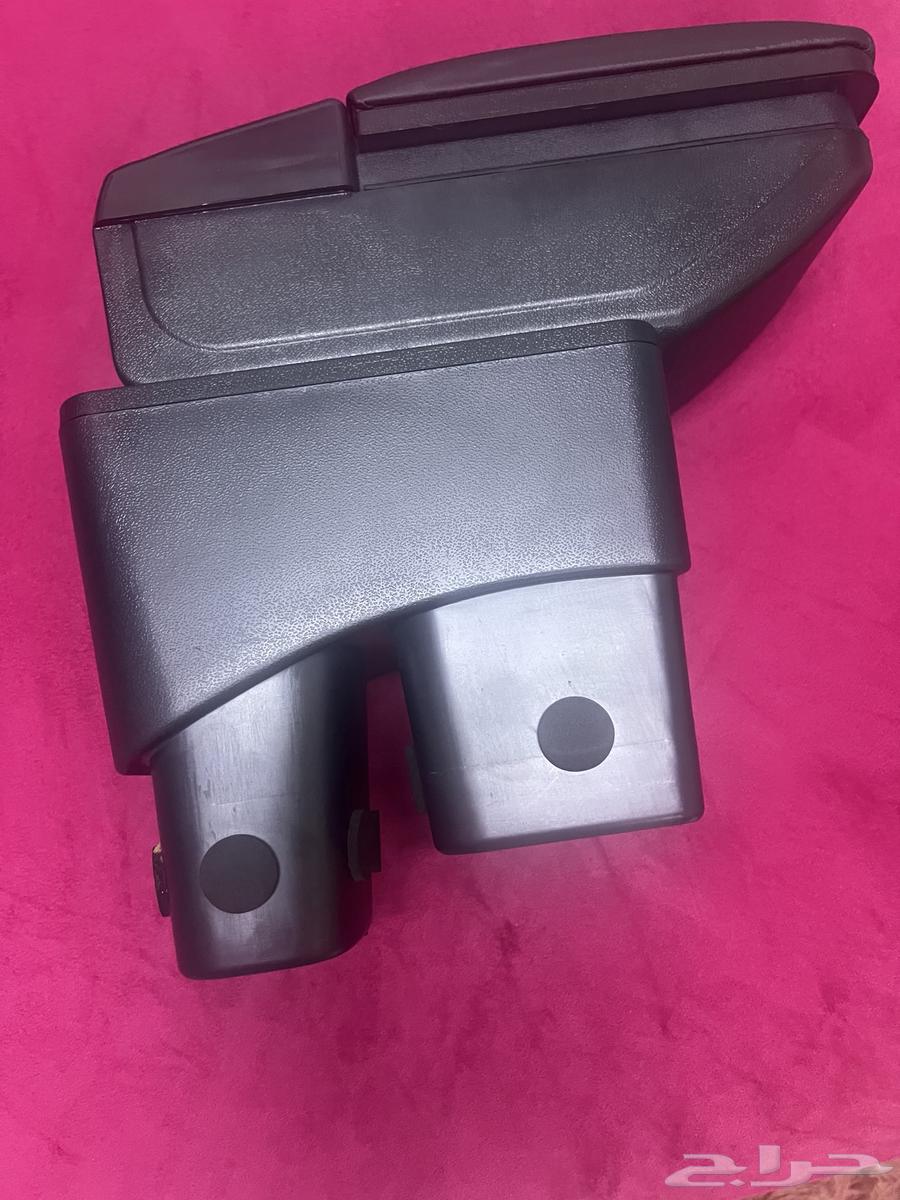 تكاية للسيارة شبهه جديدة64515821961603110