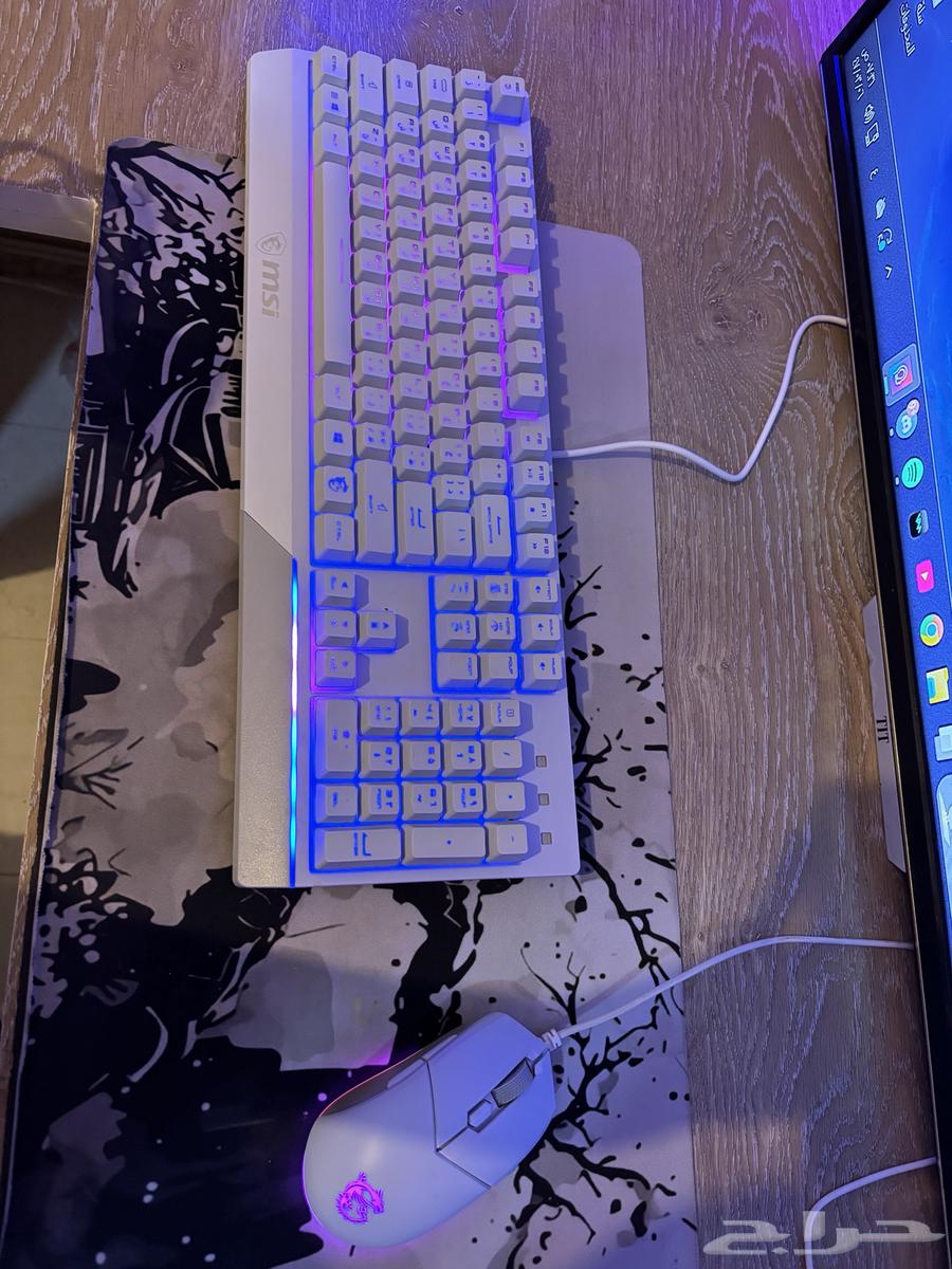 ماوس وكيبورد قيمينق من MSI64365365814401110