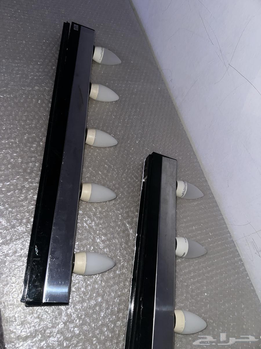 IKEA lighting column with bulbs64371643457923110
