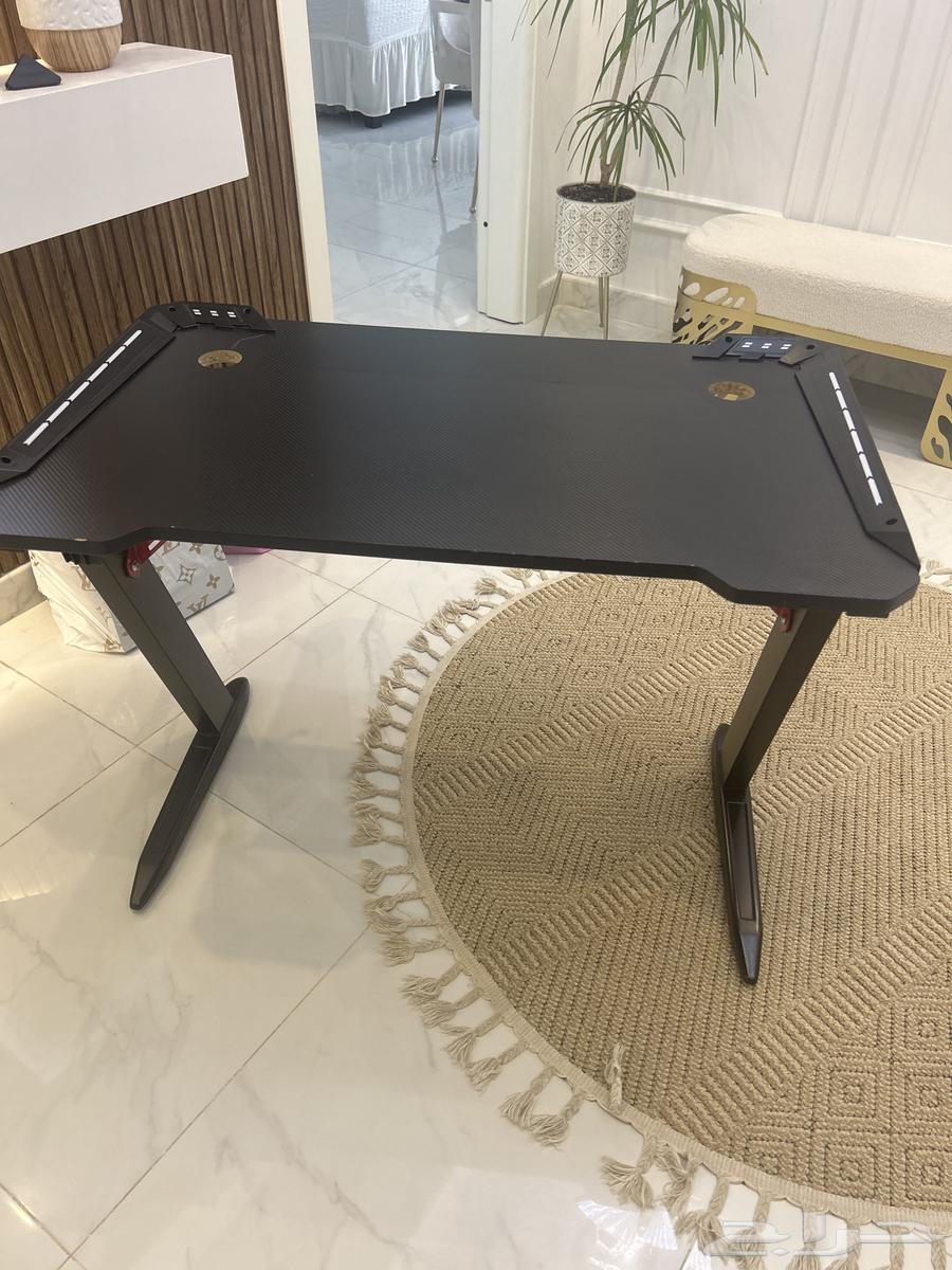 طاولة جيمينج كبيرة64367303721859112