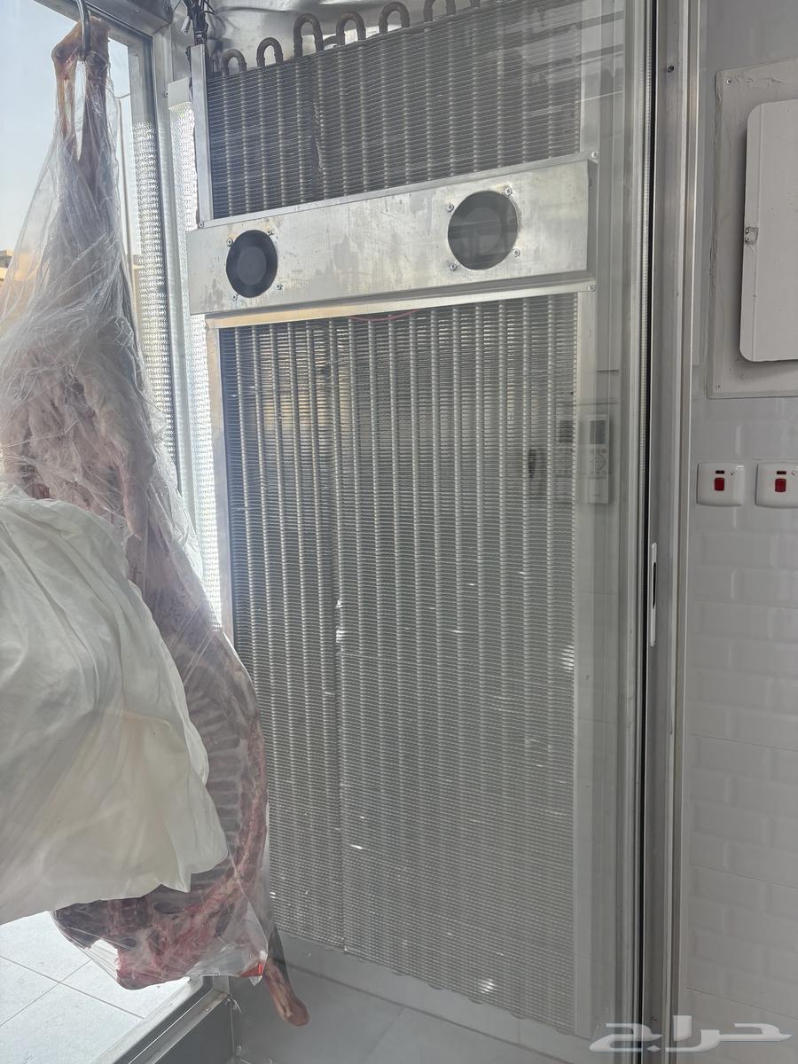 ثلاجه كبيره تبريد بحاله ممتازه سبب البيع اغلاق باب الملحمه64372038229635112