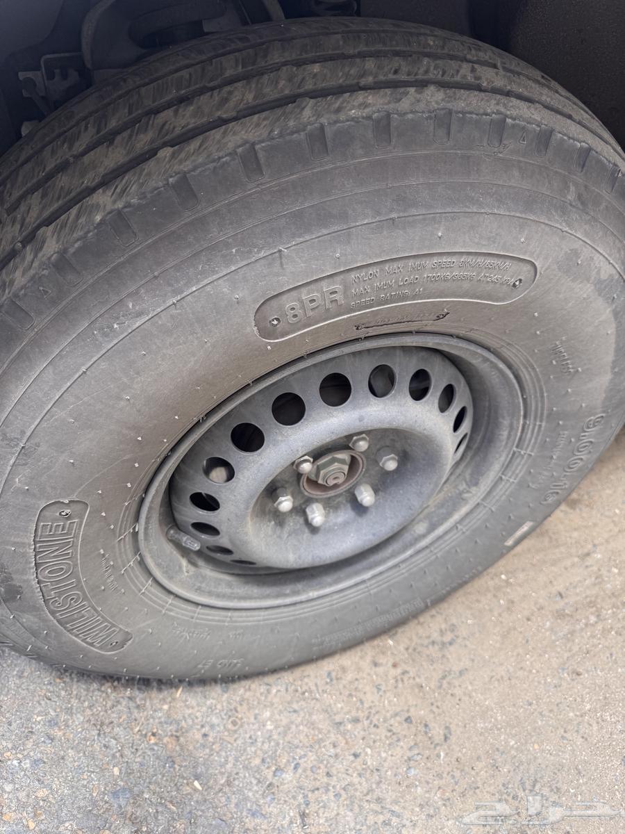 بالون و جنوط64368514058497110