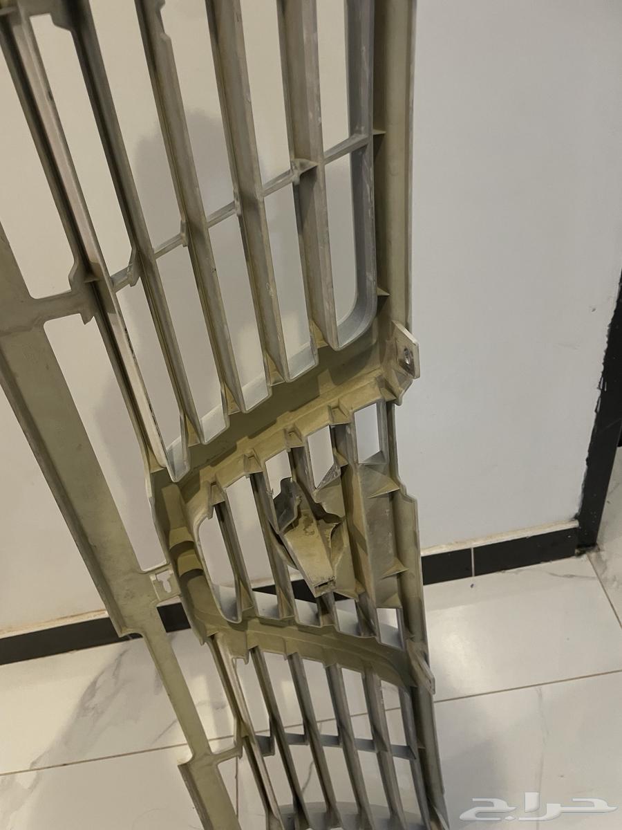 White Battery Grid from 1999 to 200664519483500803112