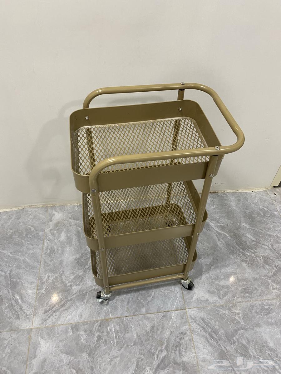 Chair and table64392073177475110