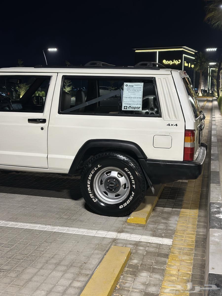 للبيع جيب شروكي سبورت قير عادي64514540857858111