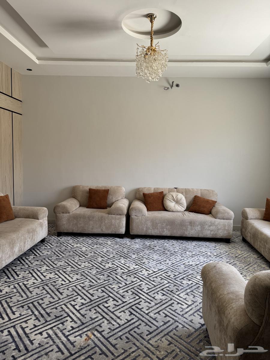 كنب للبيع64367755567234112