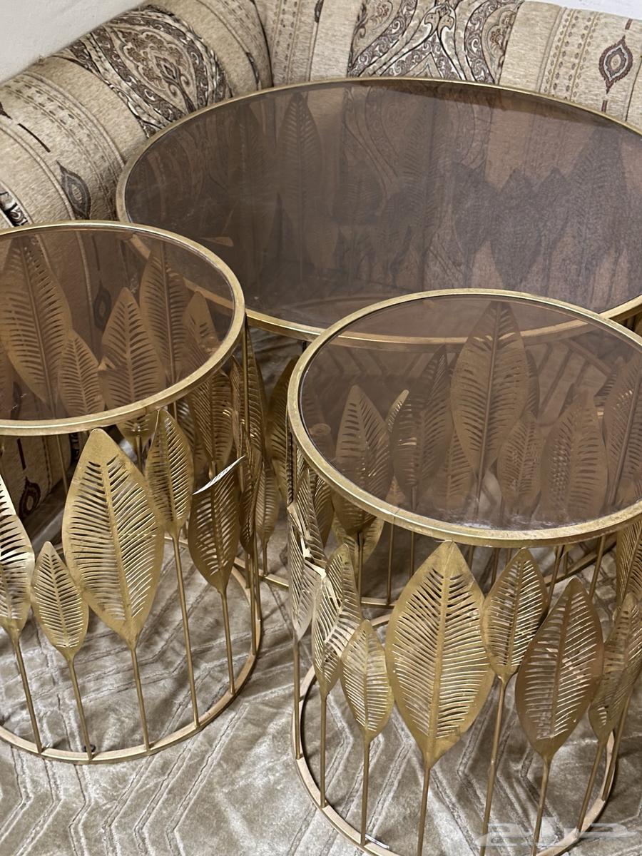 طاولات للبيع64373282717313111