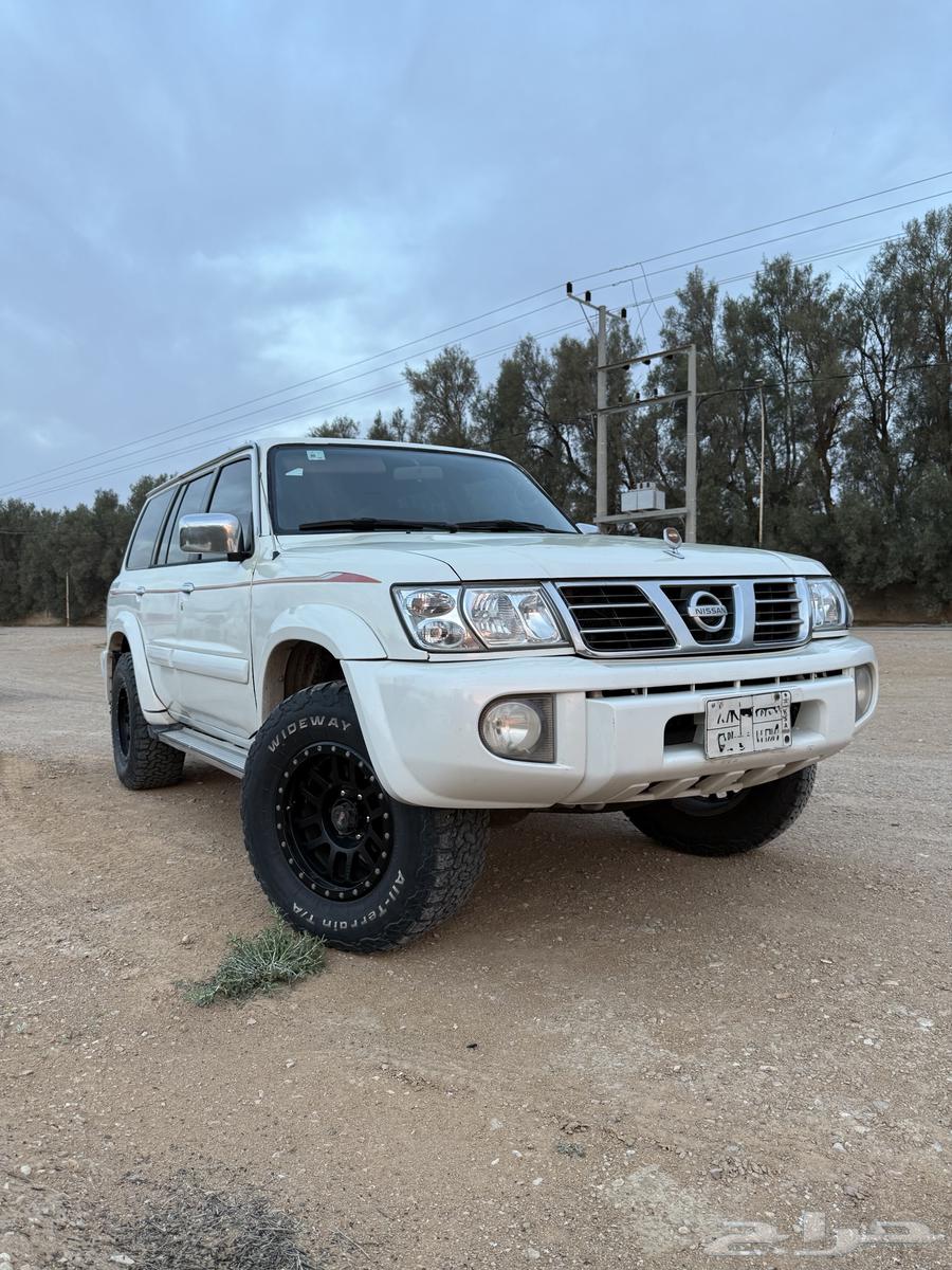 باترول 4500 نظيف ممشى قليل مجهز للبر64508411120641112