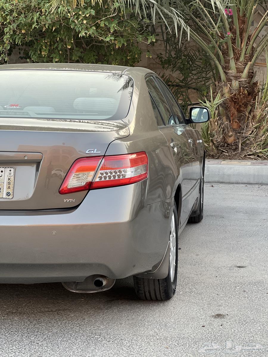 كامري 2011 مخزن ممشى قليل مستخدم اول64517477021443114